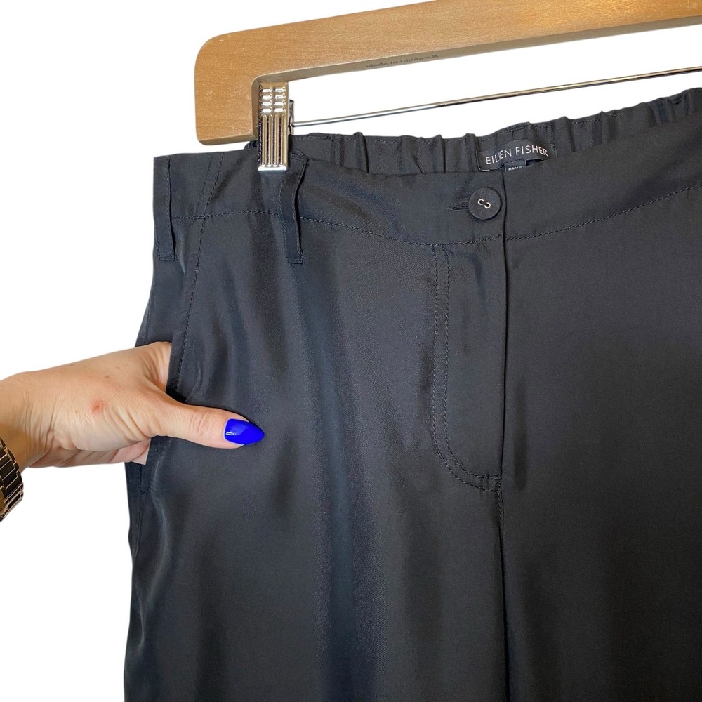 Eileen Fisher Washable‎ Silk Tapered Crop Pant Black size Medium - Picture 4 of 7